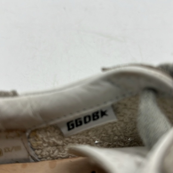 Golden Goose SuperStar Kids White Leather Sneakers - Picture 13 of 13